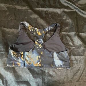 Women’s old navy sports bra size Xl
